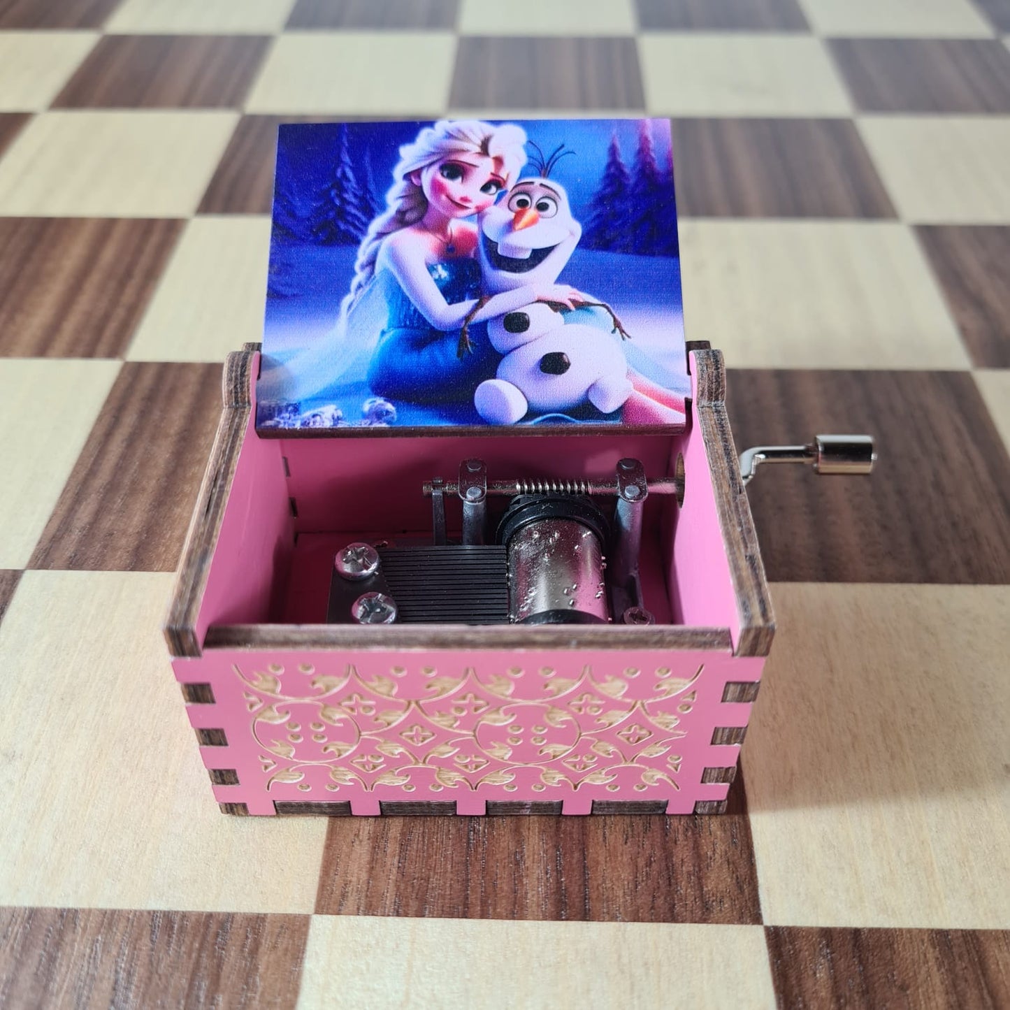 Caja Musical de Frozen – Melodía Encantada con Elsa y Olaf