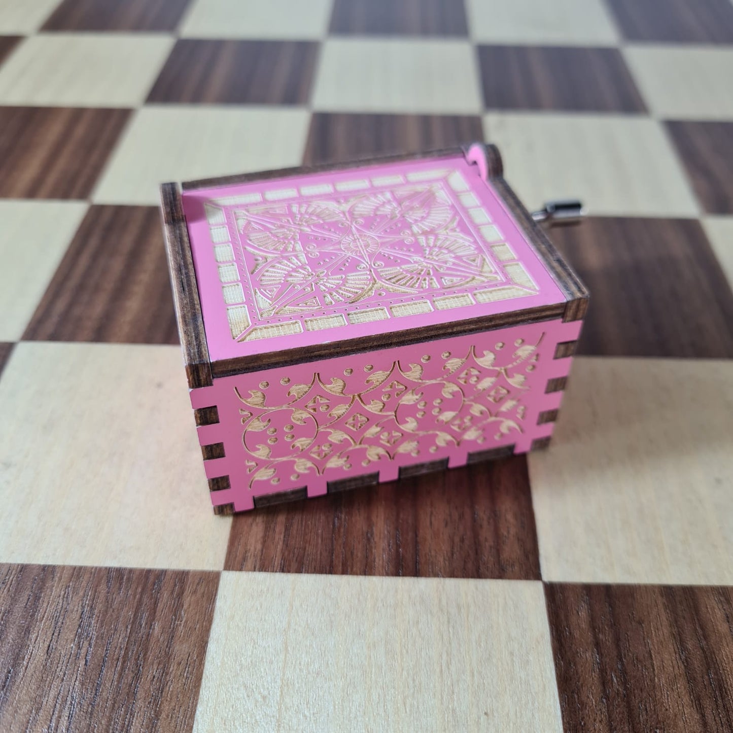 Caja Musical de Frozen – Melodía Encantada con Elsa y Olaf