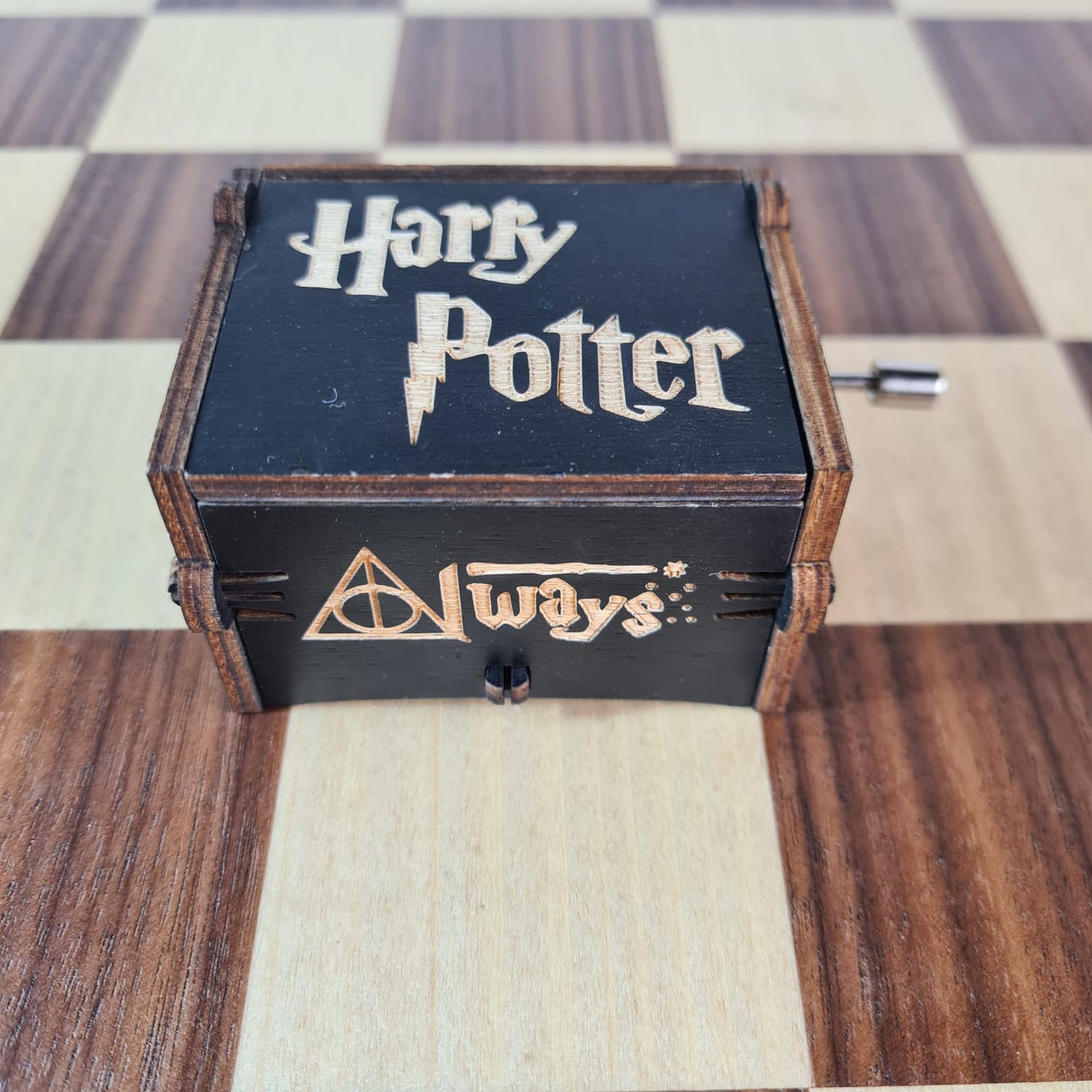 Caja-Musical-Harry-Potter-Coleccion-Hogwarts-Edicion-Especial-Frente y Tapa