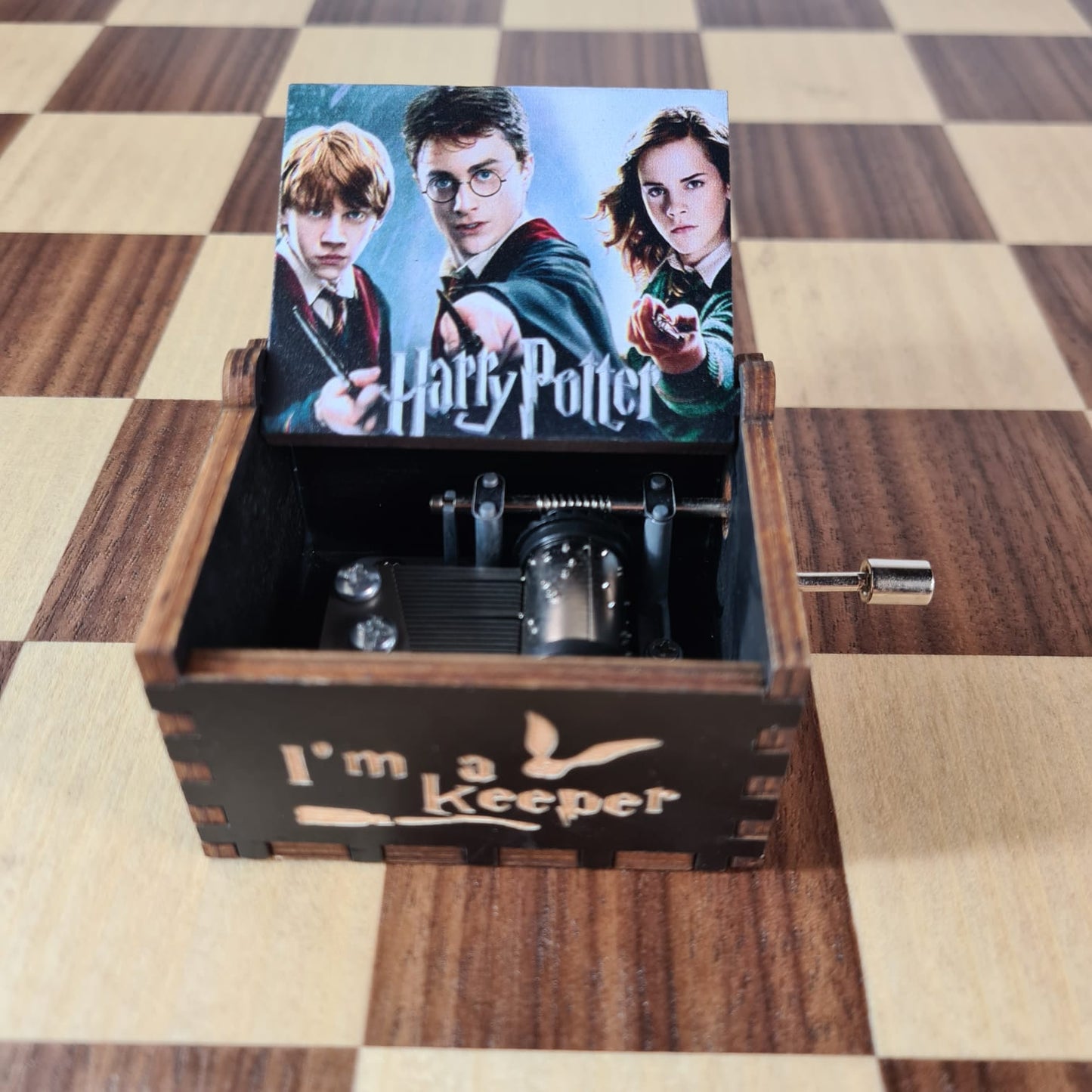 Caja-Musical-Harry-Potter-Harry-Ron-y-Hermione-Escena