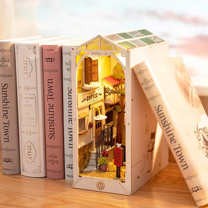 Pack-Gbpcolecciones-Robotime-Sakura-Wine-Alley-Sunshine-Town-Booknook-Sunshine-Libros