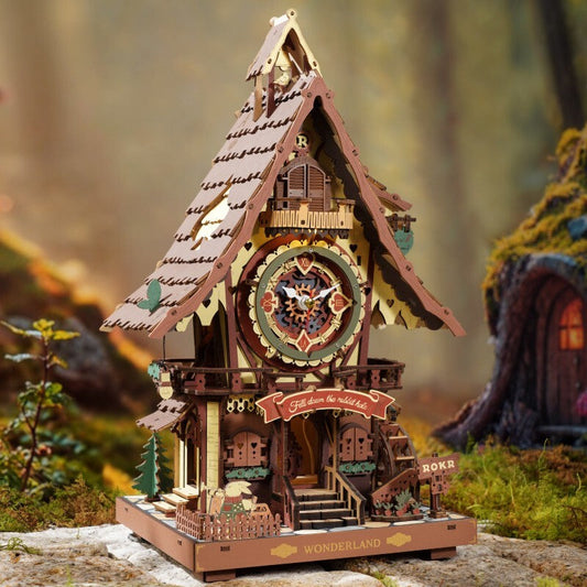 Reloj Cucú LC901 armado, puzzle 3D de madera con péndulo, luz interior y pajarito en movimiento