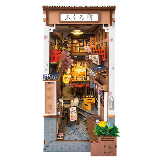 Gbpcolecciones-Robotime-TGB11-Sakura-Wine-Alley-Separador-Libros
