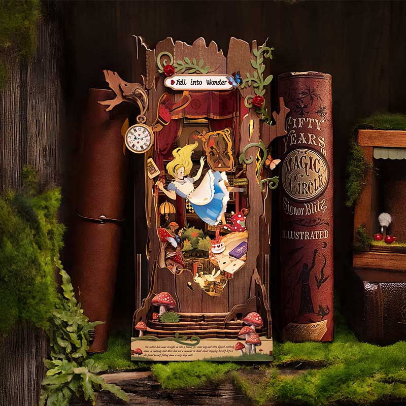 Separador-Libros-Alice-Adventure-Booknook-TGB12-Robotime-Armables-En Contexto