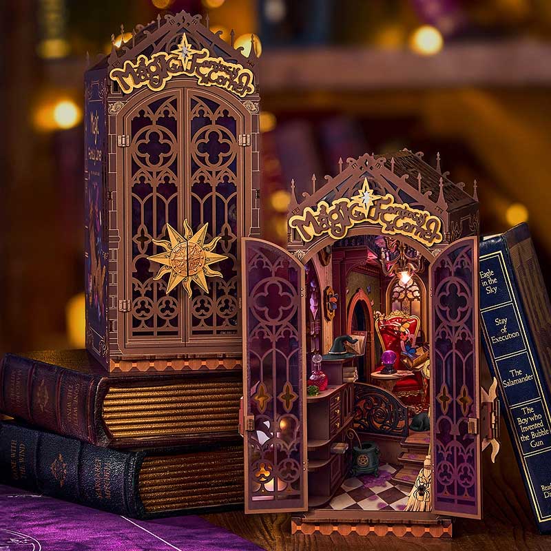 Separador-Libros-Magic-Fantasy-Corner-Booknook-TGB14-Robotime-Escena 