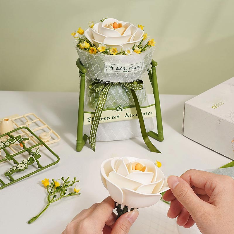 White-Camellia-AF011-Robotime-Armable-Puzzles-3D-GBP-Colecciones Detalles