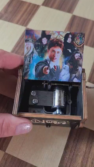 Caja-Musical-Harry-Potter-Coleccion-Hogwarts-Edicion-Especial-Musica